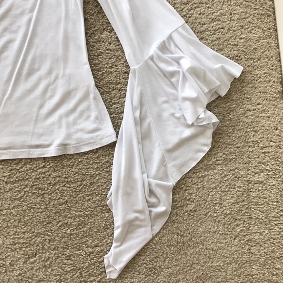 🍭🌸1 SM🌸🍭White Off The Shoulder Top - Picture 6 of 8